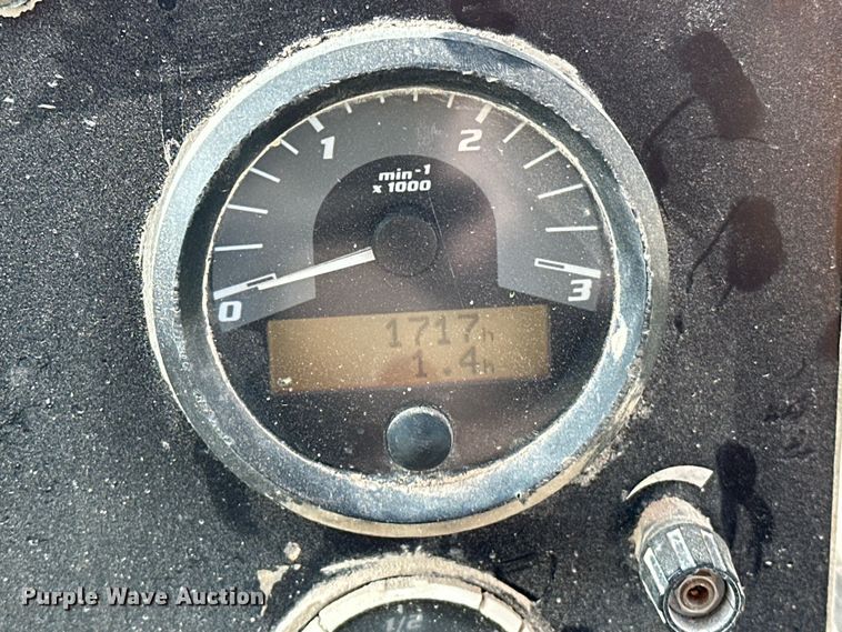 image for item OM9832 2006 Atlas Copco  ROC L6H-54 rock drill