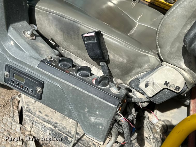 image for item OM9832 2006 Atlas Copco  ROC L6H-54 rock drill