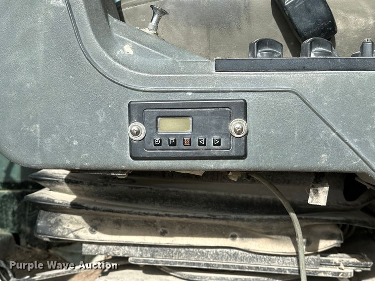 image for item OM9832 2006 Atlas Copco  ROC L6H-54 rock drill