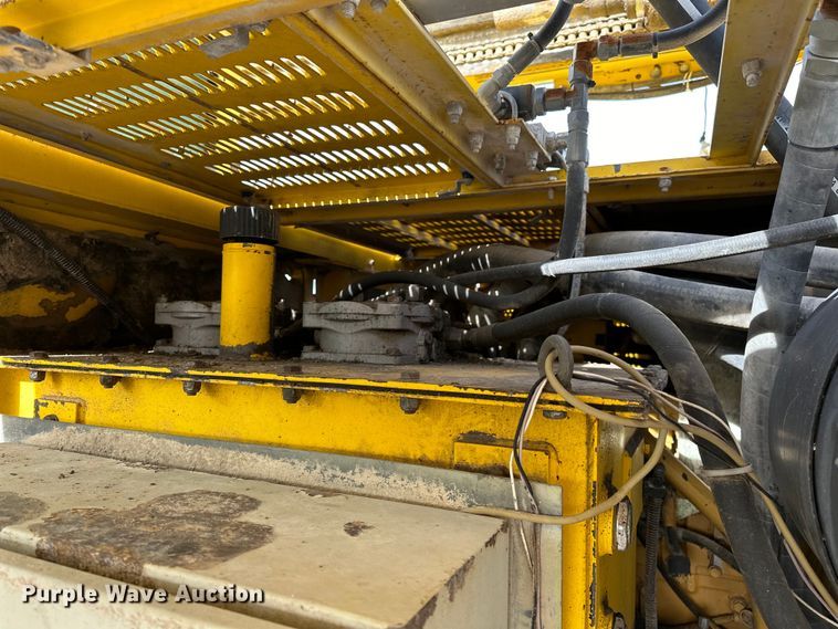 image for item OM9832 2006 Atlas Copco  ROC L6H-54 rock drill