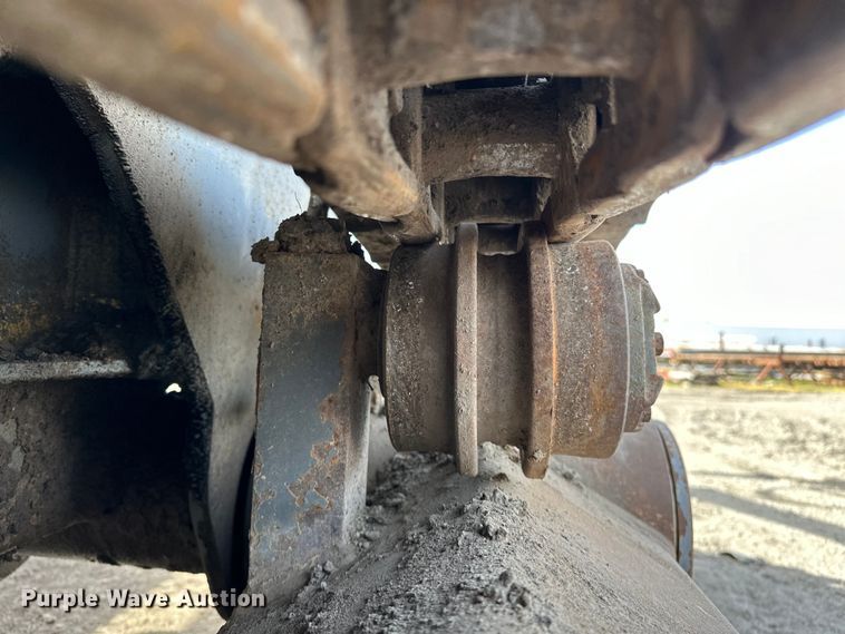 image for item OM9832 2006 Atlas Copco  ROC L6H-54 rock drill