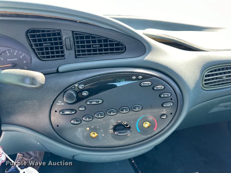 image for item DK6551 1997 Ford Taurus GL 