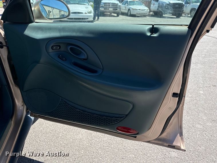 image for item DK6551 1997 Ford Taurus GL 