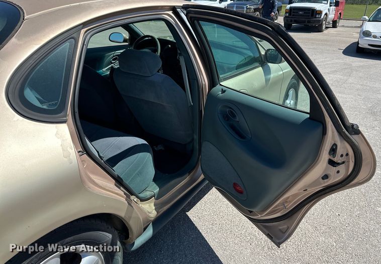 image for item DK6551 1997 Ford Taurus GL 