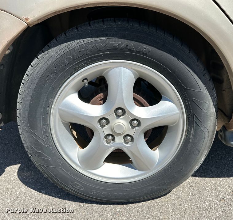 image for item DK6551 1997 Ford Taurus GL 