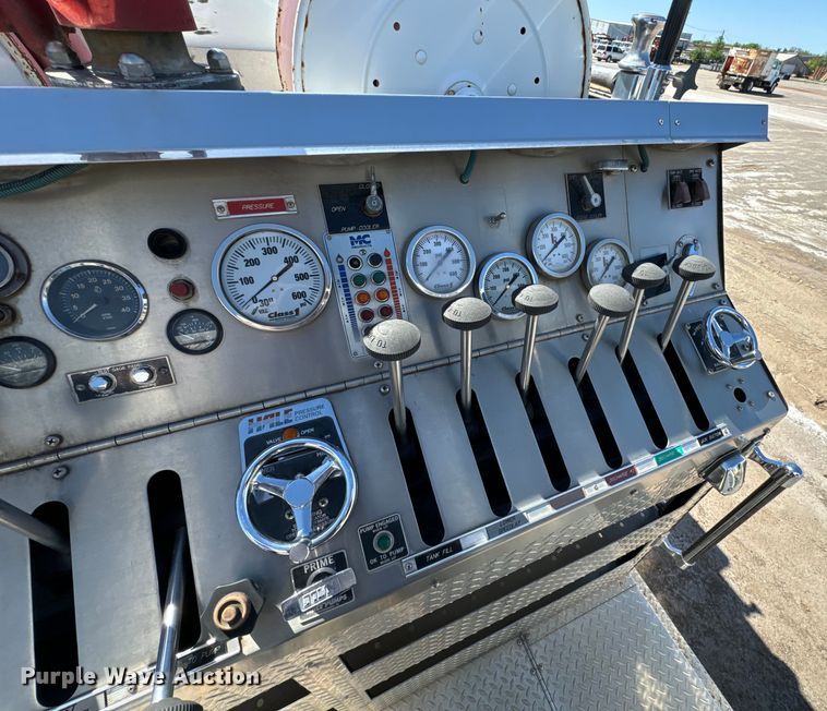 image for item DK6555 1993 KME Renegade pumper fire truck