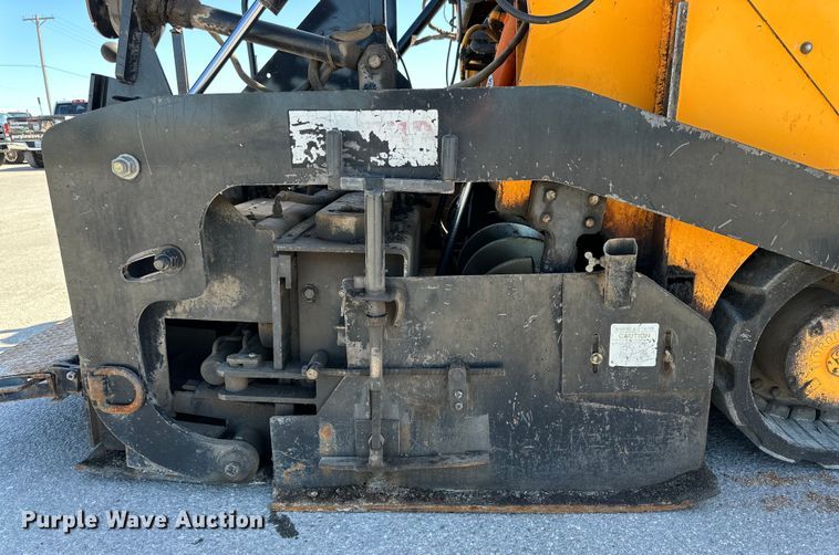 image for item DK6827 2008 LeeBoy 8816 paver