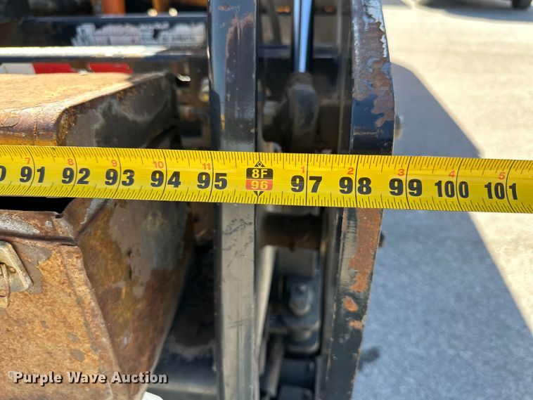 image for item DK6827 2008 LeeBoy 8816 paver