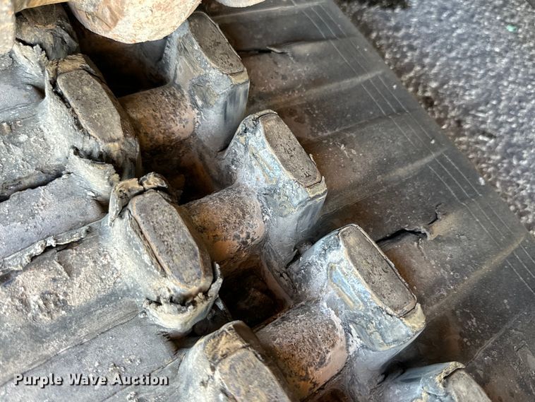 image for item DK6827 2008 LeeBoy 8816 paver