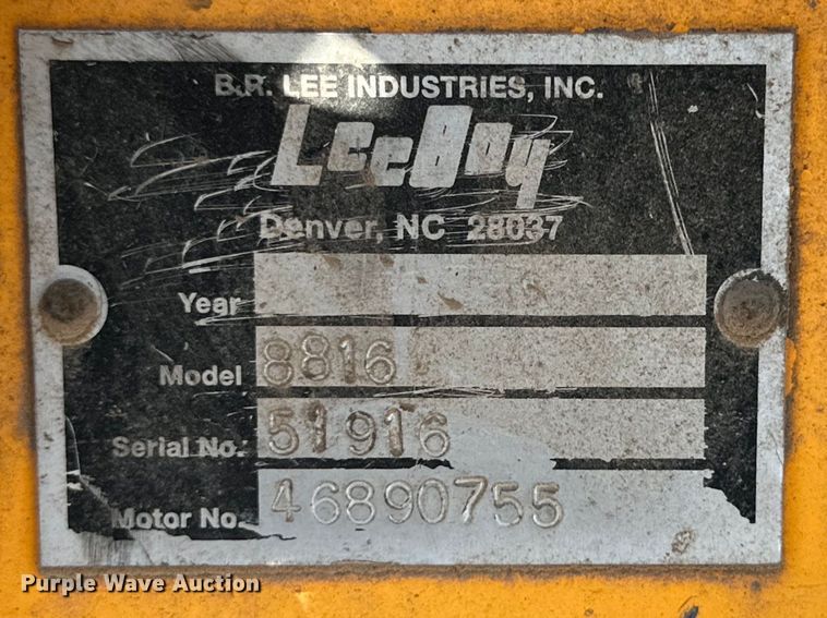 image for item DK6827 2008 LeeBoy 8816 paver