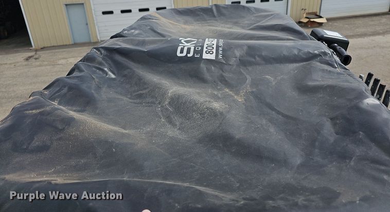 image for item DM1596 1999 Ford F Series bucket truck