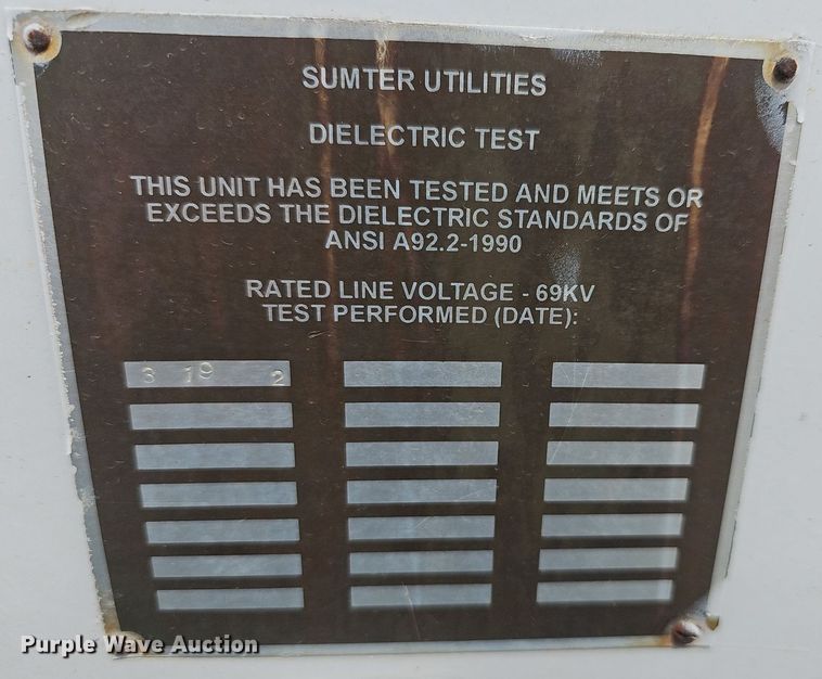 image for item DM1596 1999 Ford F Series bucket truck