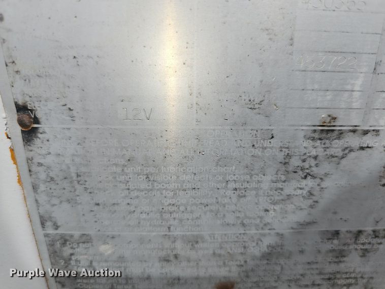 image for item DM1596 1999 Ford F Series bucket truck