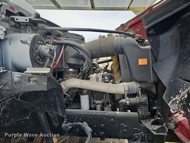 image for item DM1596 1999 Ford F Series bucket truck