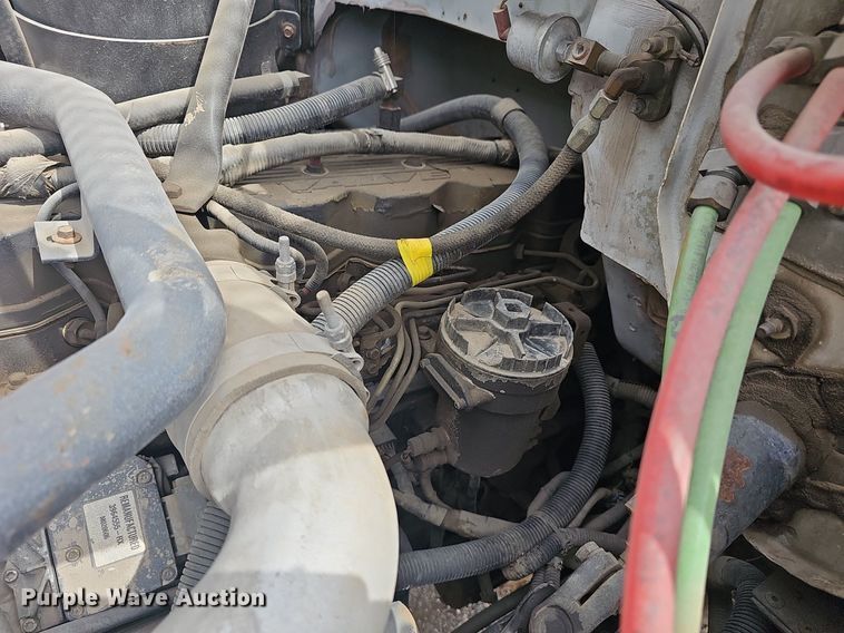 image for item DM1596 1999 Ford F Series bucket truck