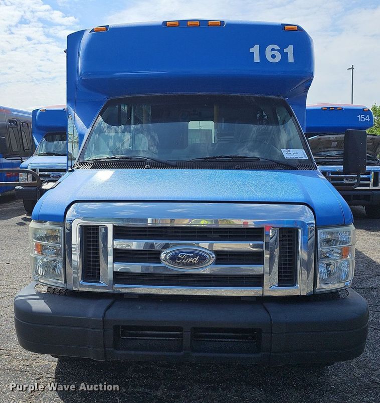 image for item DM1613 2014 Eldorado National Aerotech Ford 220 shuttle bus