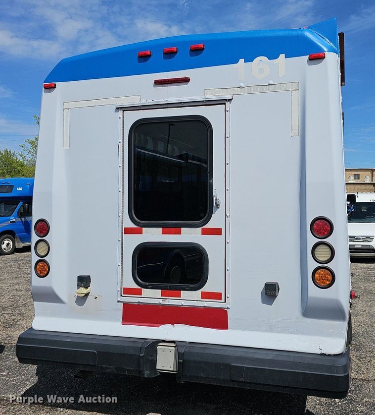 image for item DM1613 2014 Eldorado National Aerotech Ford 220 shuttle bus