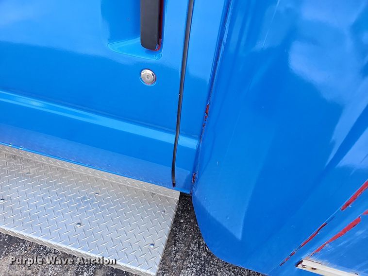 image for item DM1613 2014 Eldorado National Aerotech Ford 220 shuttle bus