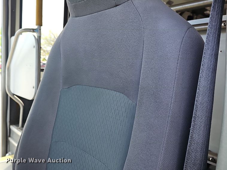 image for item DM1613 2014 Eldorado National Aerotech Ford 220 shuttle bus