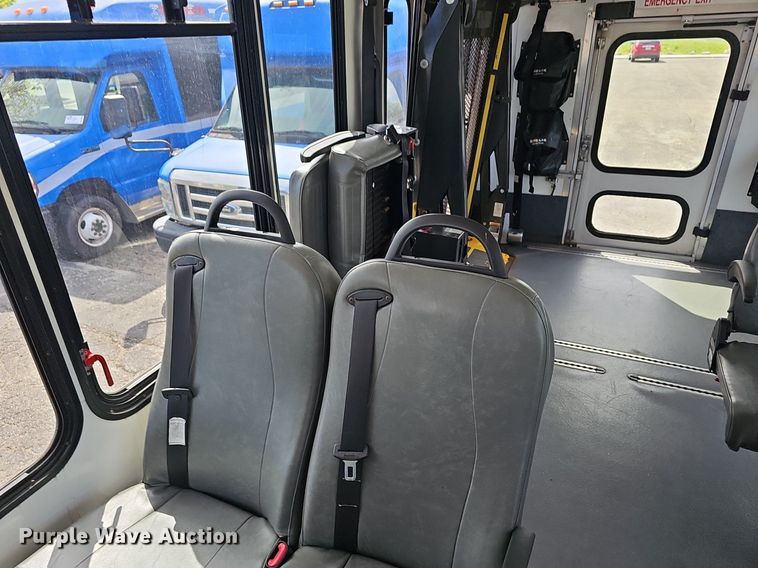 image for item DM1613 2014 Eldorado National Aerotech Ford 220 shuttle bus