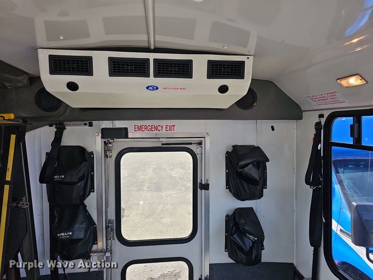 image for item DM1613 2014 Eldorado National Aerotech Ford 220 shuttle bus
