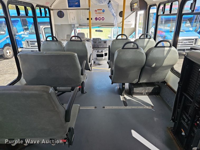 image for item DM1613 2014 Eldorado National Aerotech Ford 220 shuttle bus