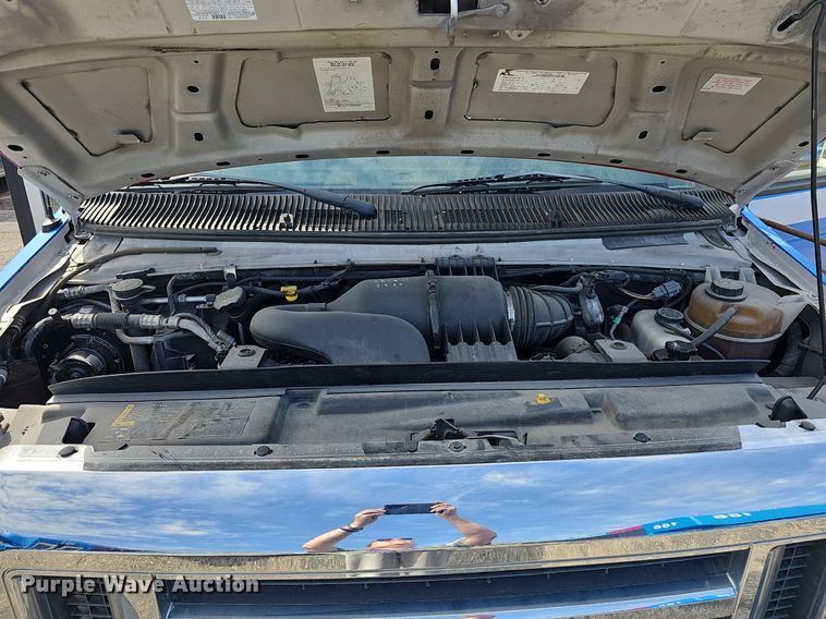 image for item DM1613 2014 Eldorado National Aerotech Ford 220 shuttle bus