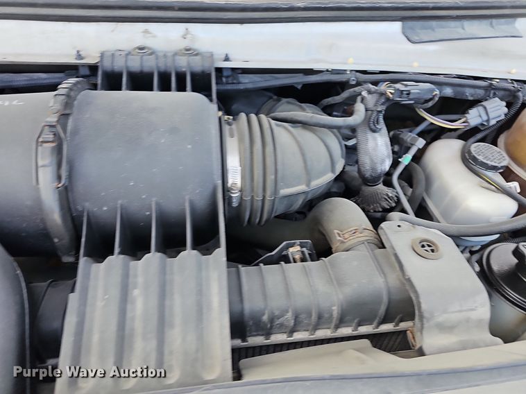 image for item DM1613 2014 Eldorado National Aerotech Ford 220 shuttle bus