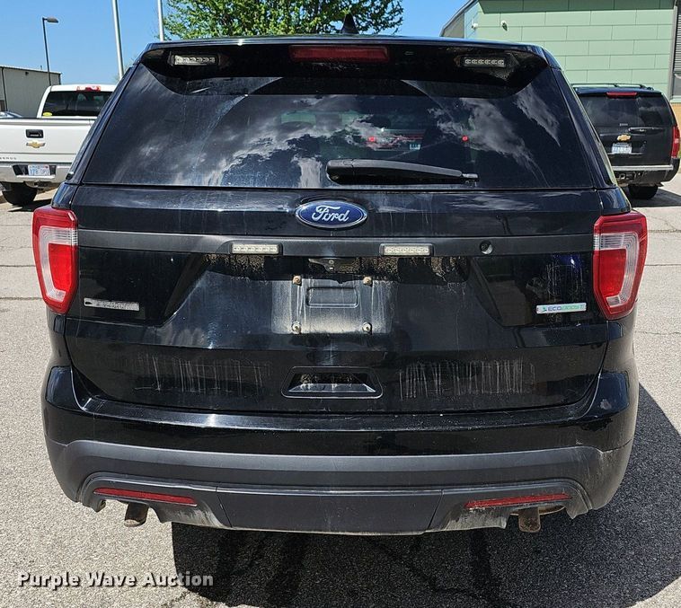 image for item DM1615 2016 Ford Explorer Police Interceptor  SUV