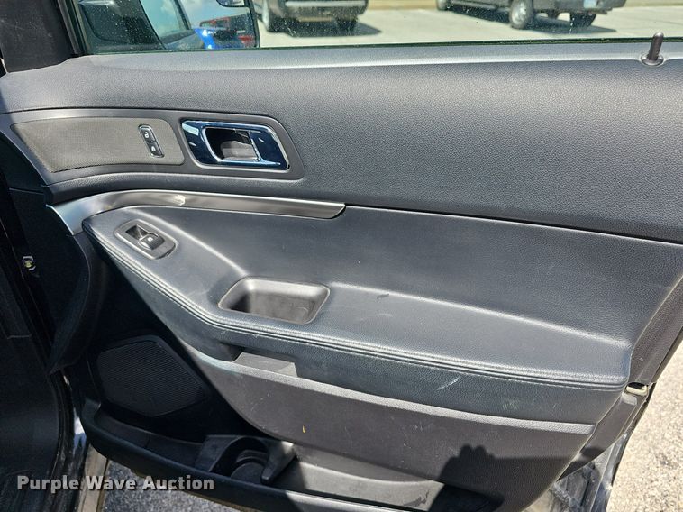 image for item DM1615 2016 Ford Explorer Police Interceptor  SUV