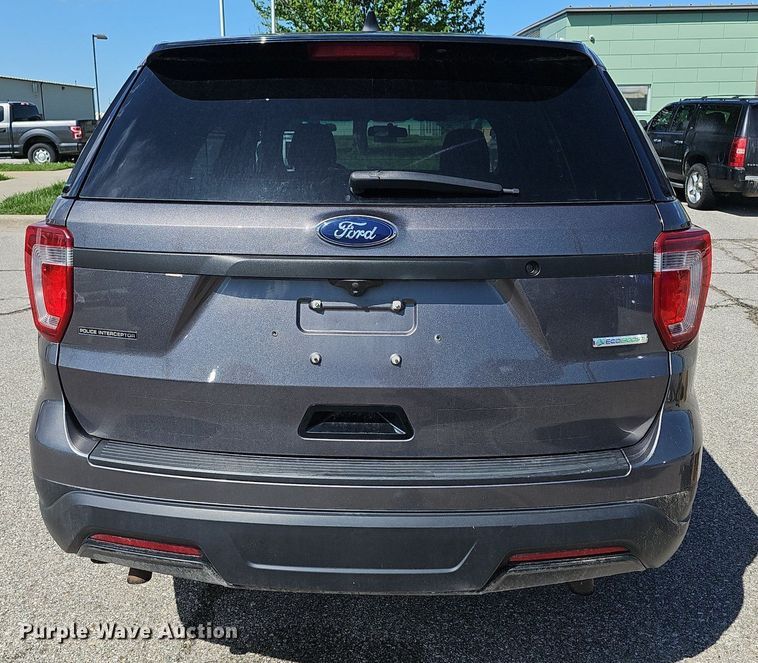 image for item DM1616 2019 Ford Explorer Police Interceptor  SUV