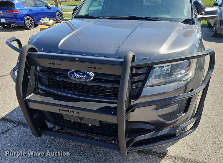 image for item DM1616 2019 Ford Explorer Police Interceptor  SUV