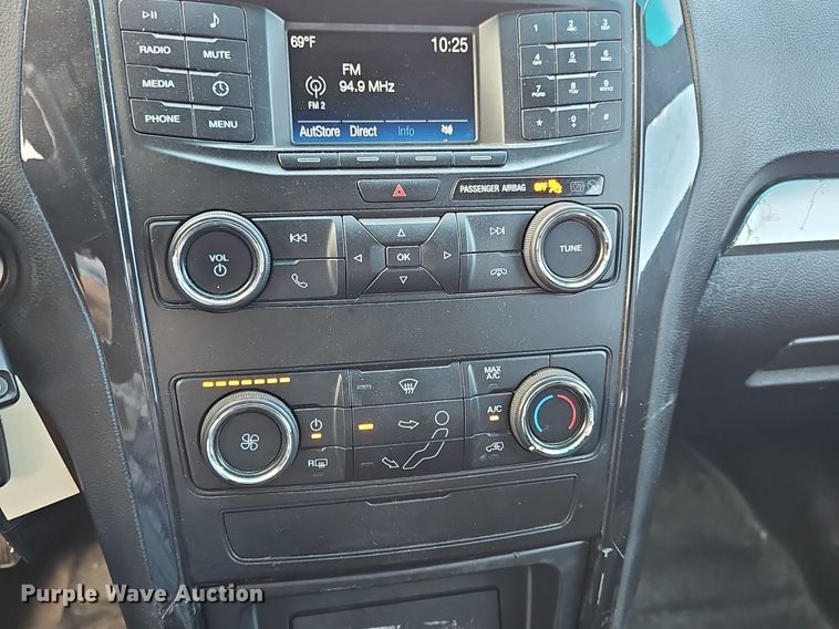 image for item DM1616 2019 Ford Explorer Police Interceptor  SUV