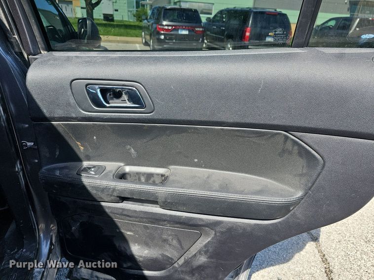 image for item DM1616 2019 Ford Explorer Police Interceptor  SUV