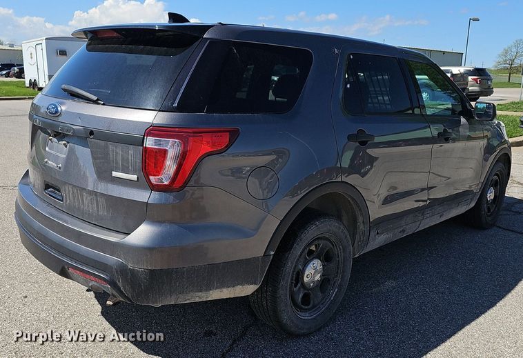 image for item DM1617 2016 Ford Explorer Police Interceptor  SUV