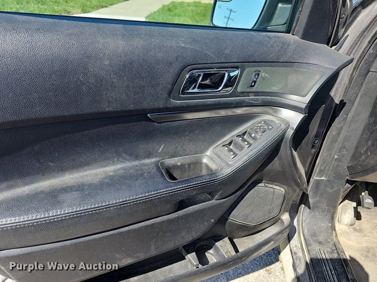 image for item DM1617 2016 Ford Explorer Police Interceptor  SUV