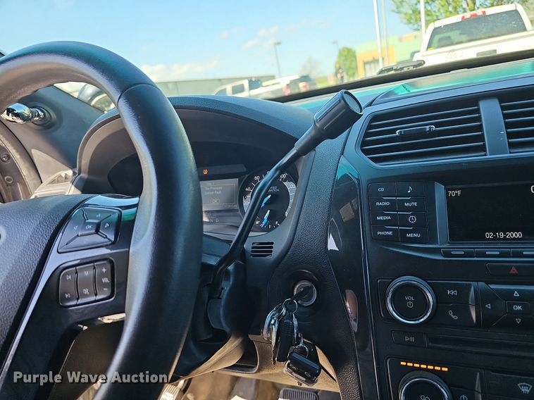 image for item DM1617 2016 Ford Explorer Police Interceptor  SUV