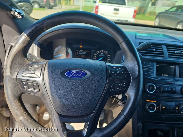 image for item DM1617 2016 Ford Explorer Police Interceptor  SUV