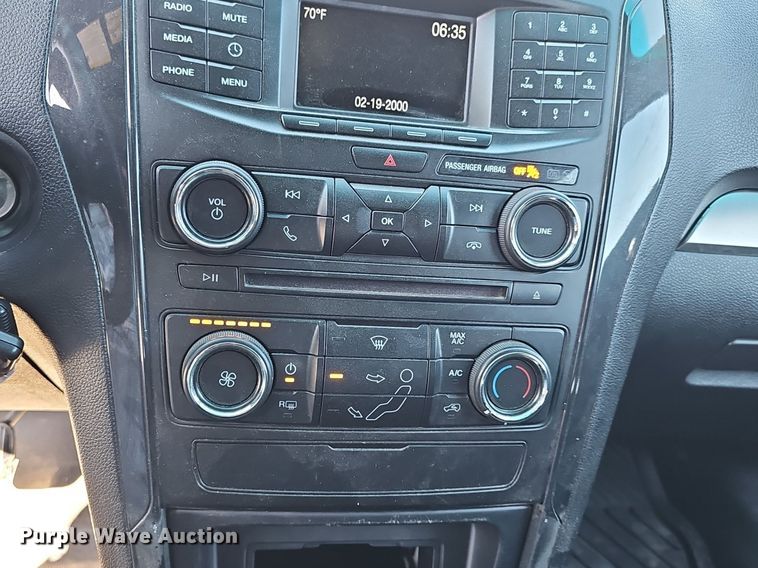 image for item DM1617 2016 Ford Explorer Police Interceptor  SUV