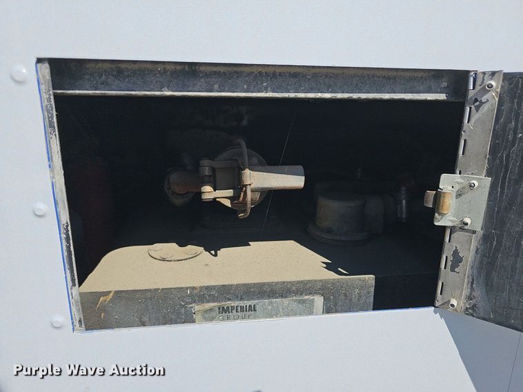 image for item DM1618 2006 Gillig  G29D102N4 transit bus