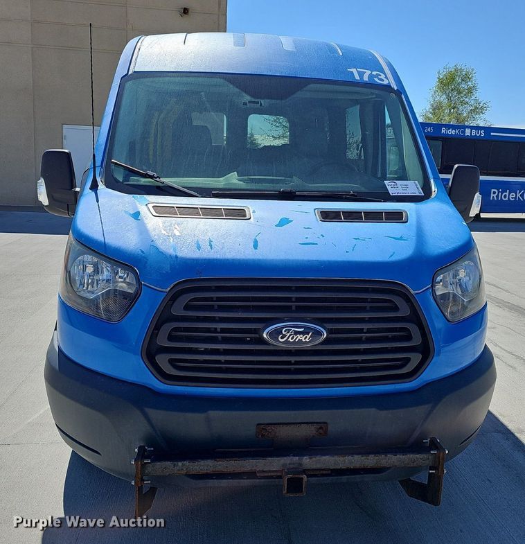 image for item DM1619 2017 Mobility Transportation X2C handicap accessible van