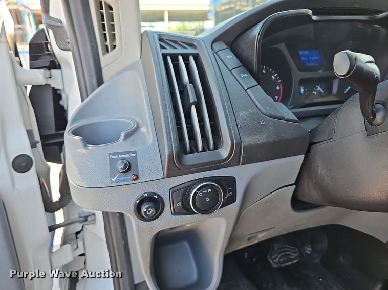 image for item DM1619 2017 Mobility Transportation X2C handicap accessible van