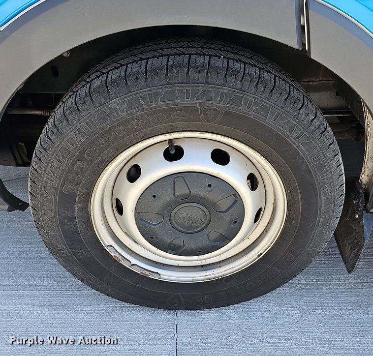 image for item DM1619 2017 Mobility Transportation X2C handicap accessible van