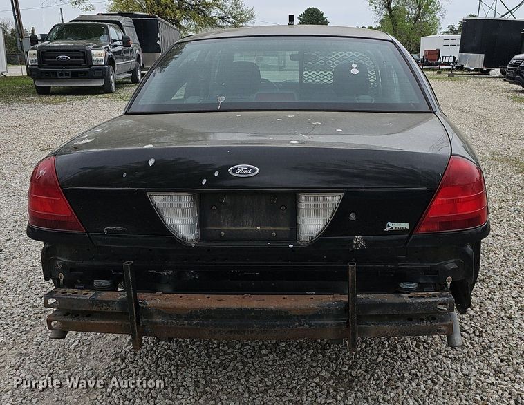 image for item DM1621 2009 Ford Crown Victoria Police Interceptor  