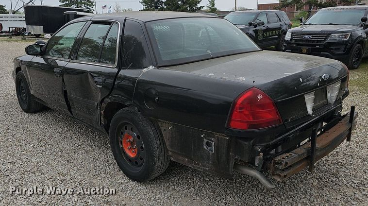 image for item DM1621 2009 Ford Crown Victoria Police Interceptor  