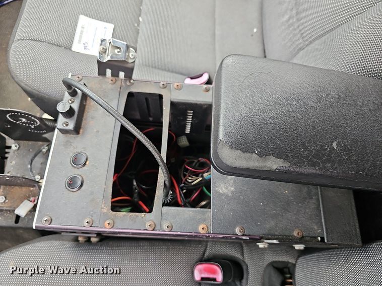 image for item DM1621 2009 Ford Crown Victoria Police Interceptor  