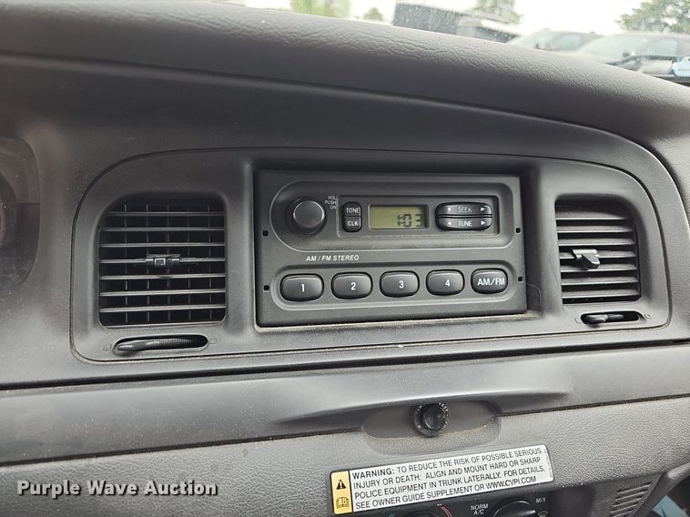 image for item DM1621 2009 Ford Crown Victoria Police Interceptor  