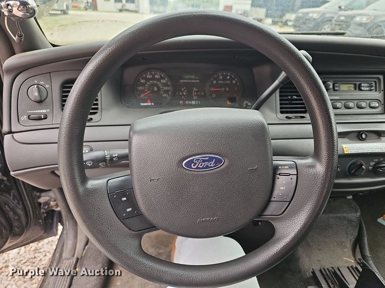 image for item DM1621 2009 Ford Crown Victoria Police Interceptor  