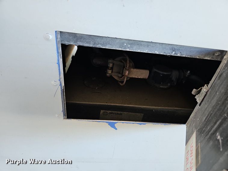 image for item DM1625 2006 Gillig  G29D102N4 transit bus