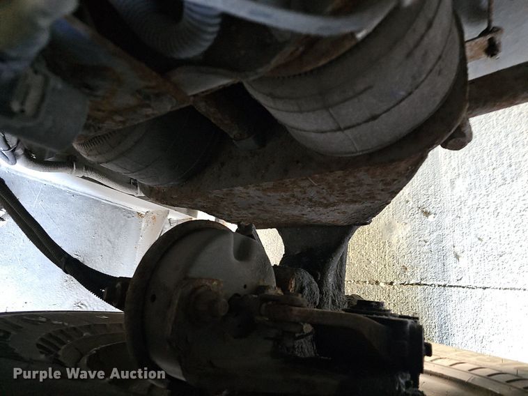 image for item DM1625 2006 Gillig  G29D102N4 transit bus